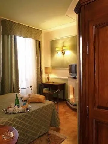 Petit Chateau Montecatini Terme